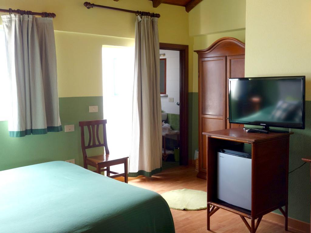 تاورمينا Bed And Breakfast Sorriso المظهر الخارجي الصورة